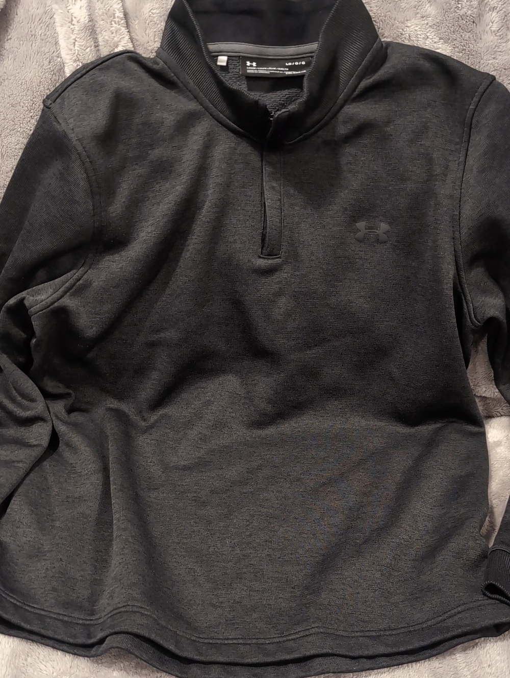 Under Armour Men's Dark Gray Half-Zip Pullover Sweatshirt